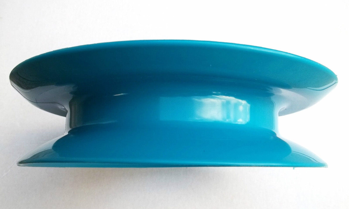 1 Hand Reel YOYO fishing cast manual kite line plastic (made in US)- BLUE 9" round